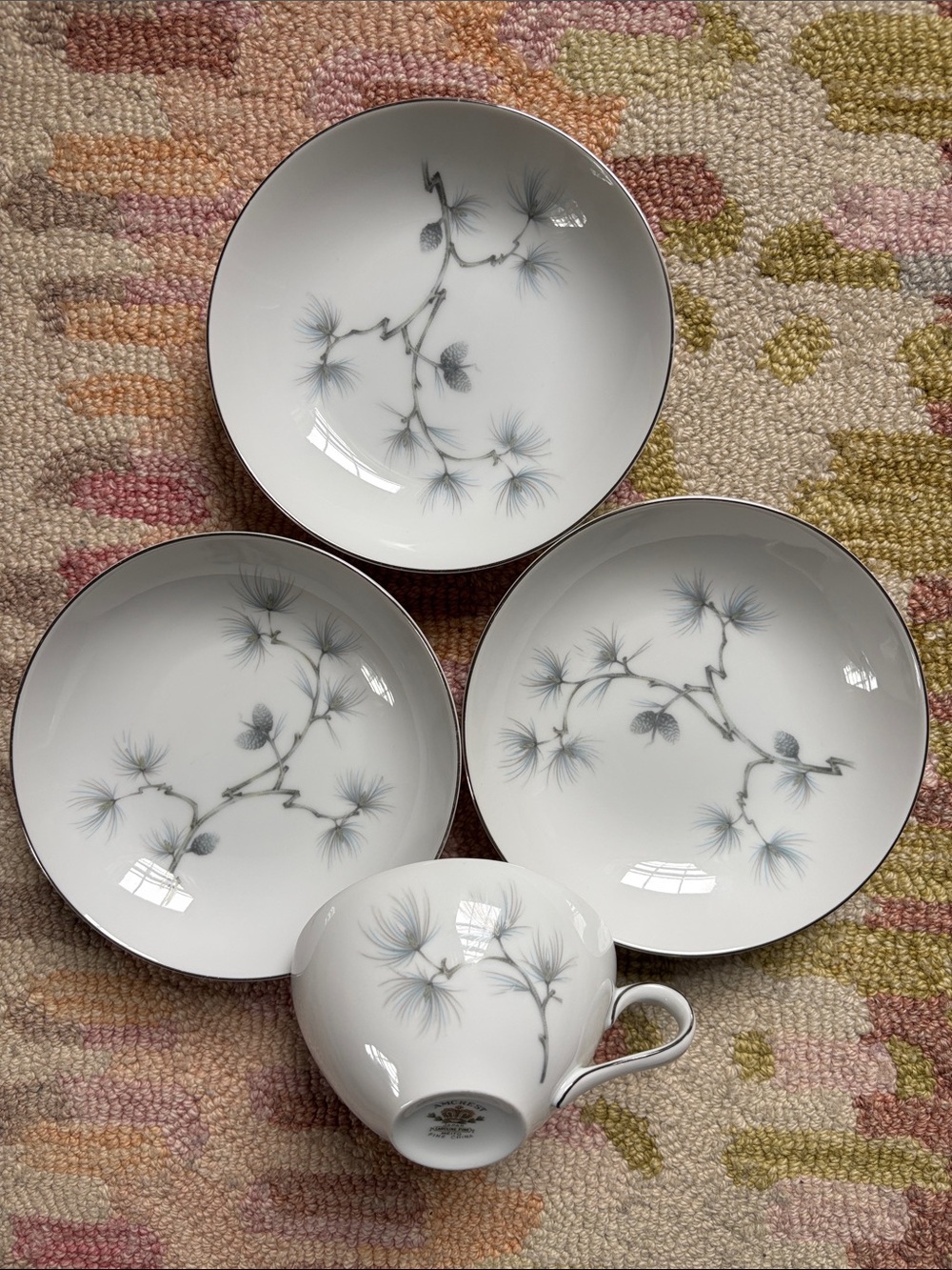 4 vintage pcs AMCREST “Caroline Pine” Fine China made in Japan by Meito EUC
